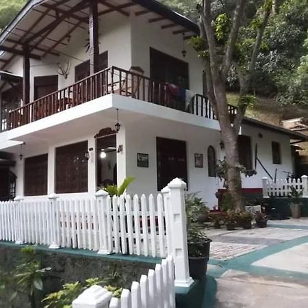 קנדי Villa25 Homestay Free Pick Up From The Centre מראה חיצוני תמונה
