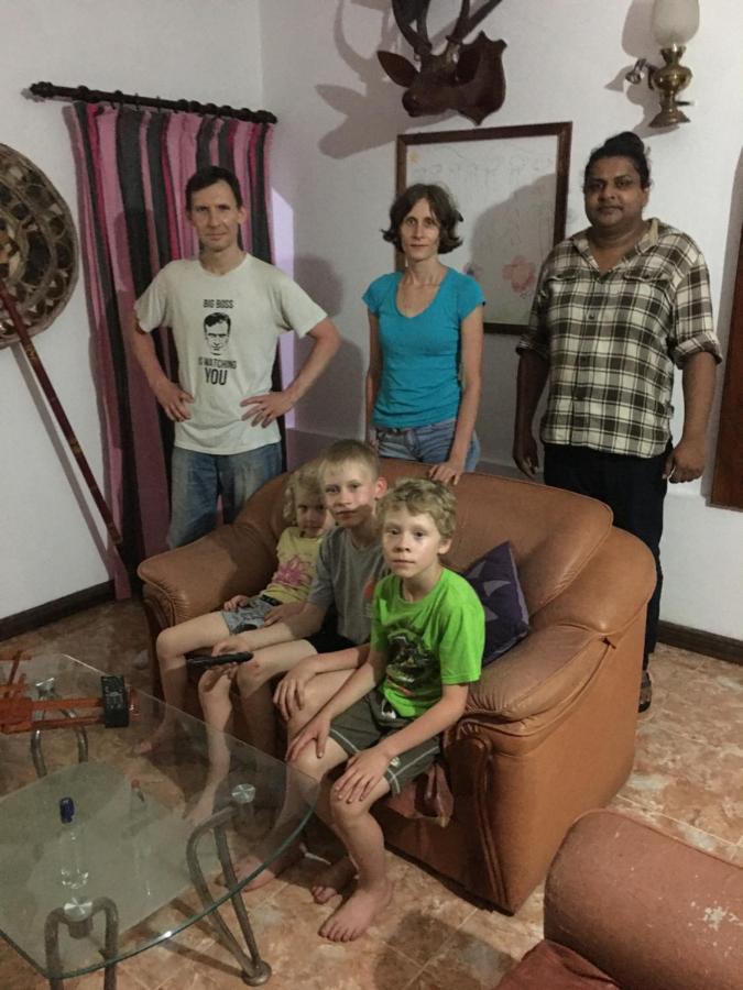 קנדי Villa25 Homestay Free Pick Up From The Centre מראה חיצוני תמונה