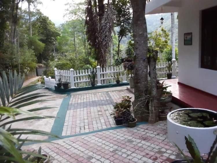 קנדי Villa25 Homestay Free Pick Up From The Centre מראה חיצוני תמונה